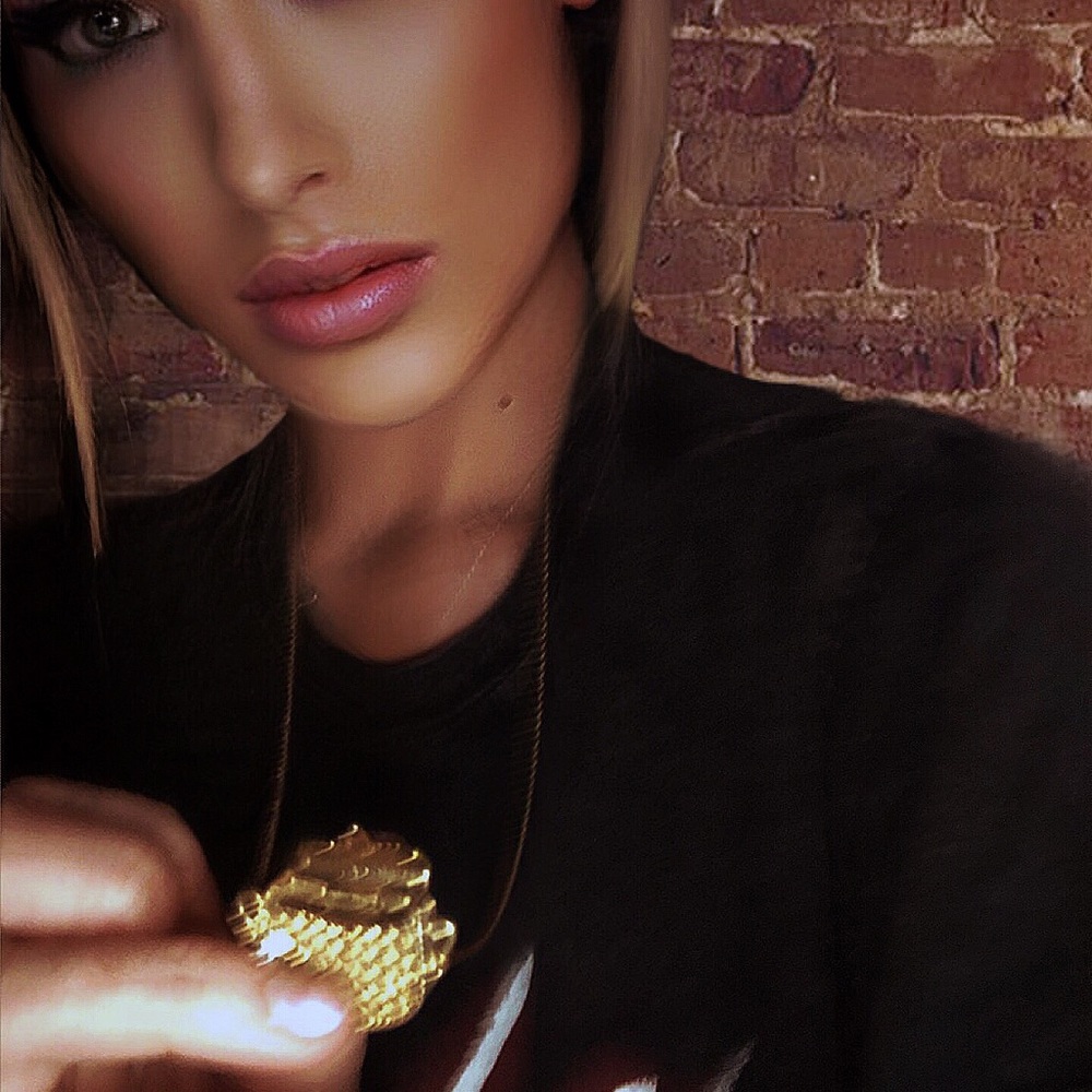 Purse necklace